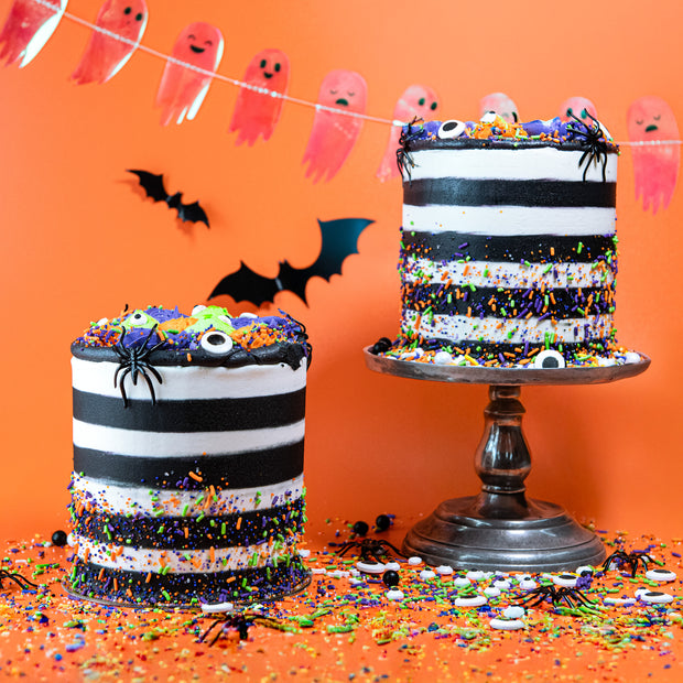 Halloween Spooky Sprinkle Surprise Cake