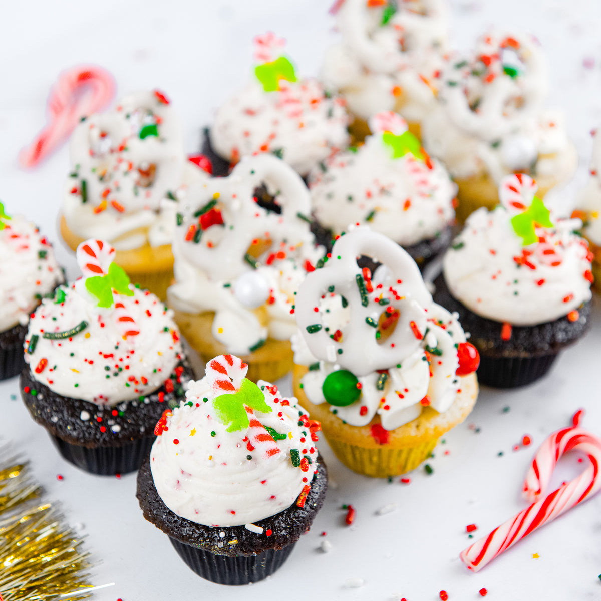 Holiday Yumfetti® & Peppermint Minis