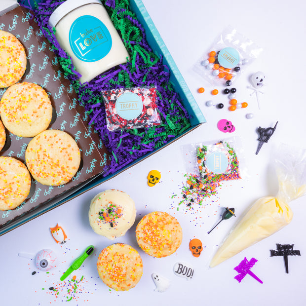Halloween DIY Cupcake Kit-Trophy Cupcakes