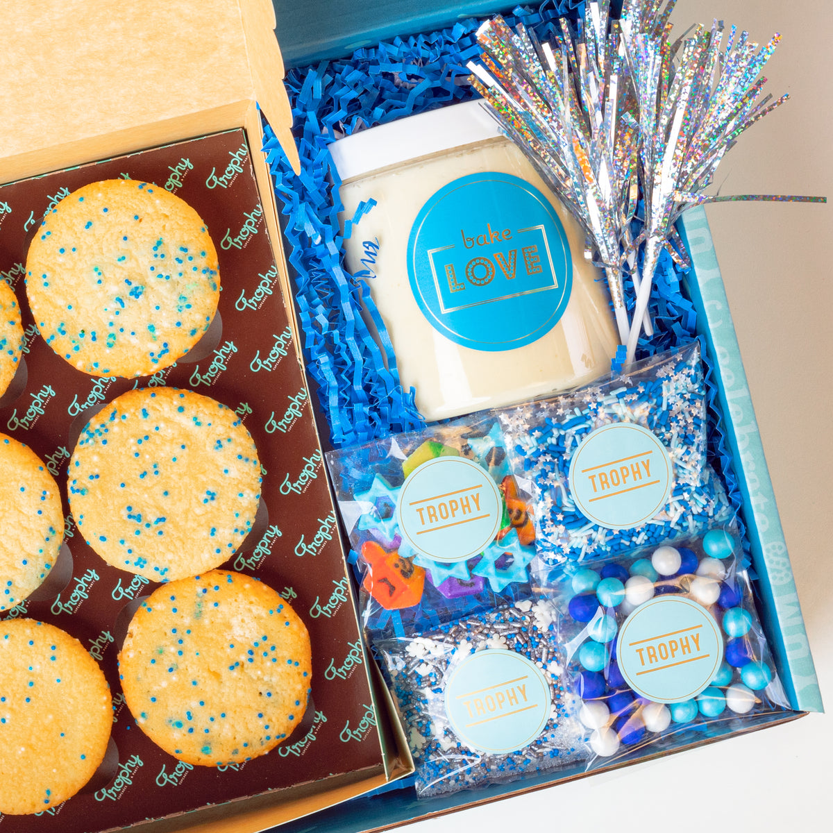 Hanukkah DIY Cupcake Kit-Trophy Cupcakes