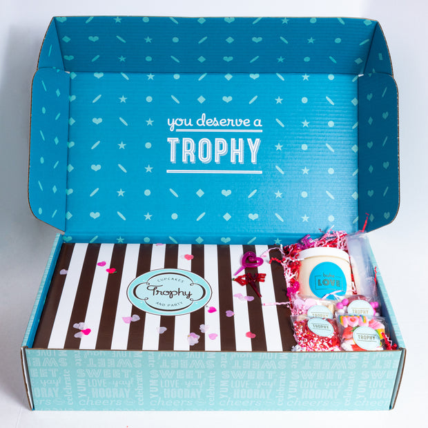 Valentine DIY Cupcake Kit-Trophy Cupcakes