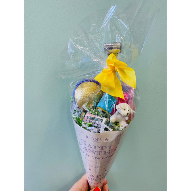 Easter Surprize Cornucopia-Trophy Cupcakes