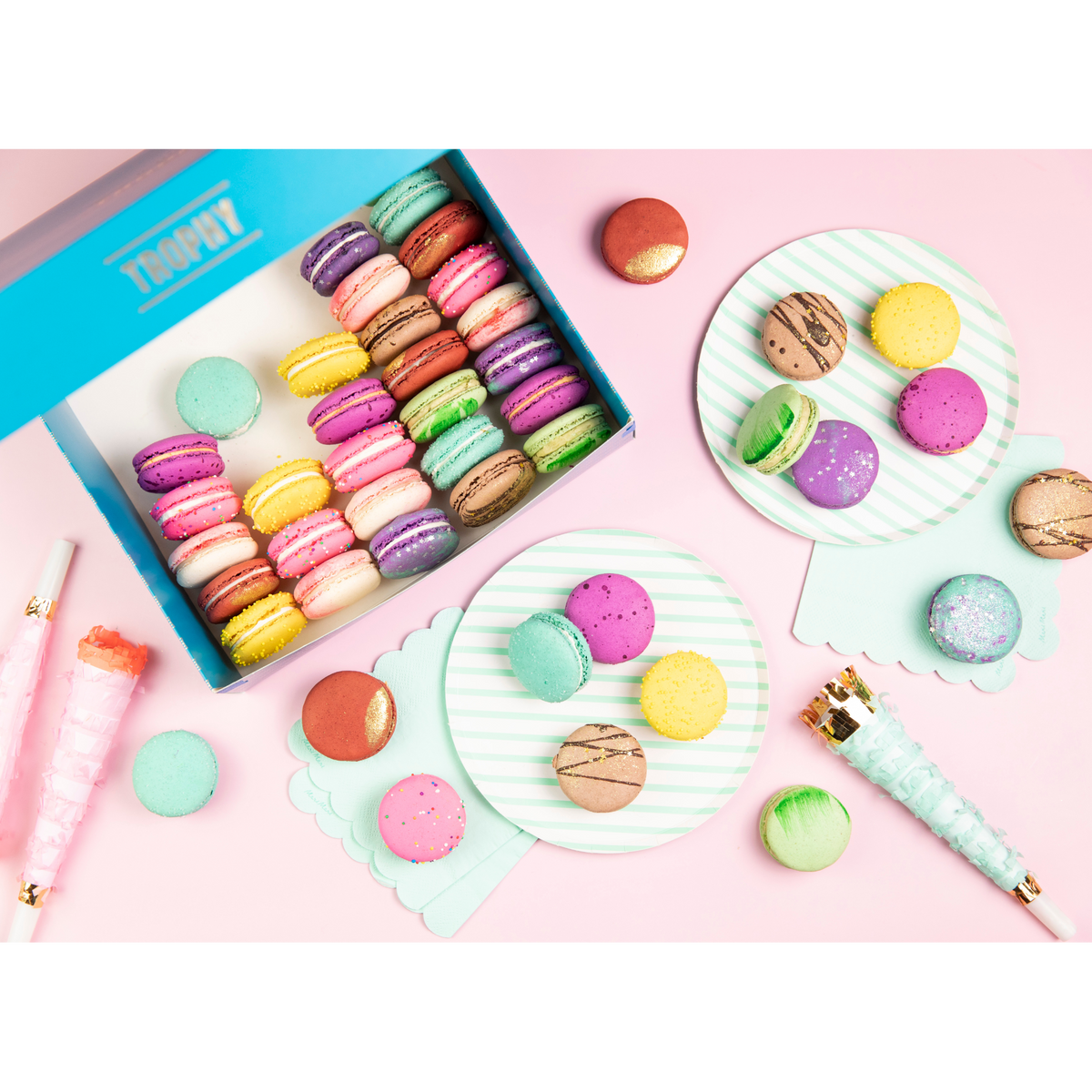 Ultimate Macaron Party Box! 45 - Pack-Trophy Cupcakes