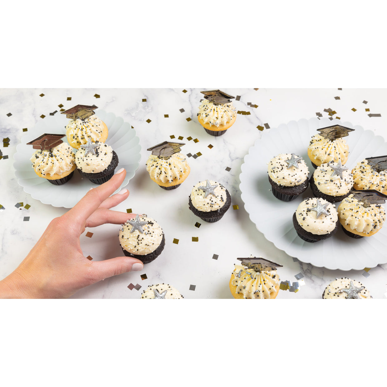 Celebrate with 2 Dozen Graduation Mini Cupcakes! – Trophy Cupcakes