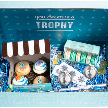 Hanukkah Gift Box-Trophy Cupcakes
